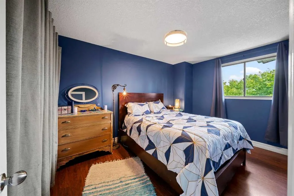 643 4 Avenue NE, #23