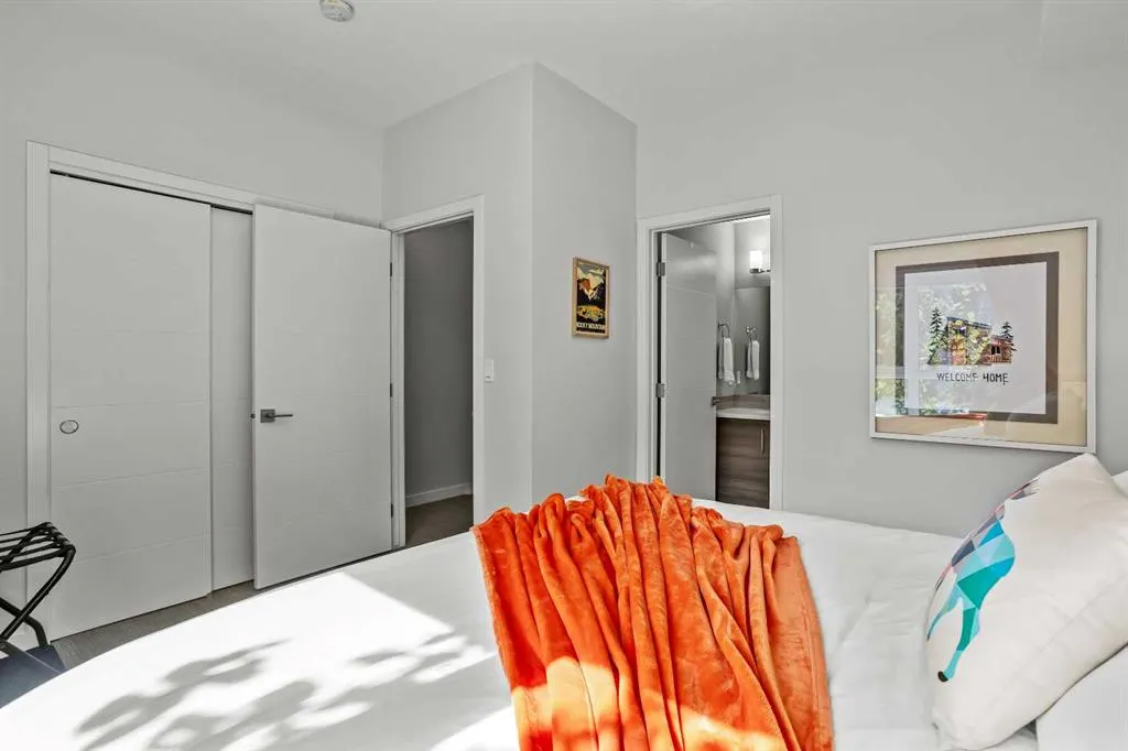 115 Kananaskis Way, #113