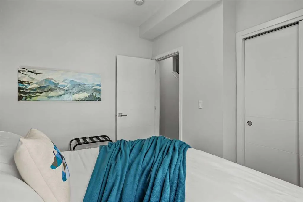 115 Kananaskis Way, #113