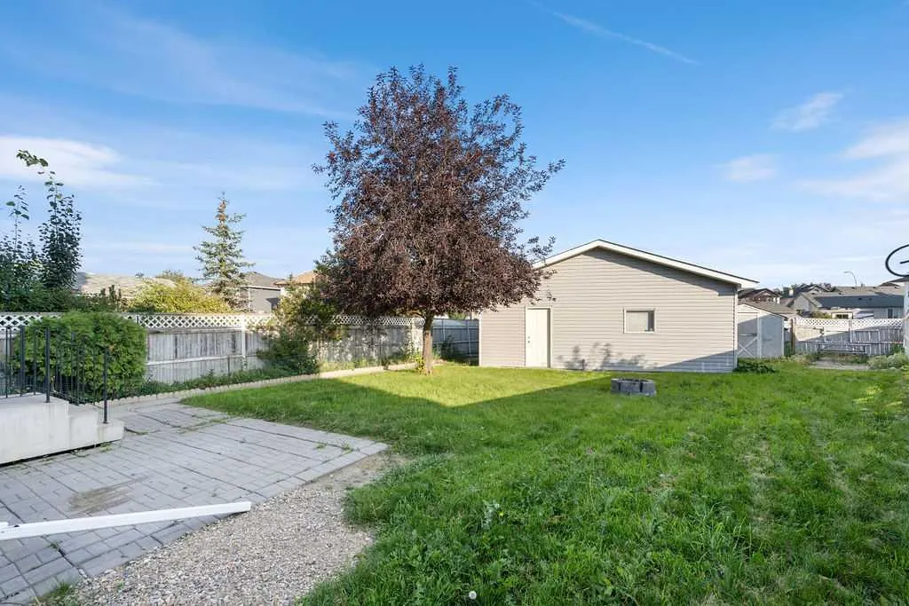 17 Coville Gardens NE