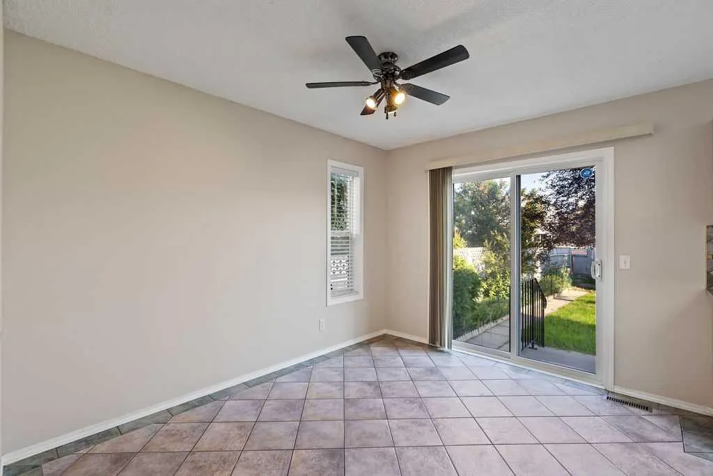 17 Coville Gardens NE