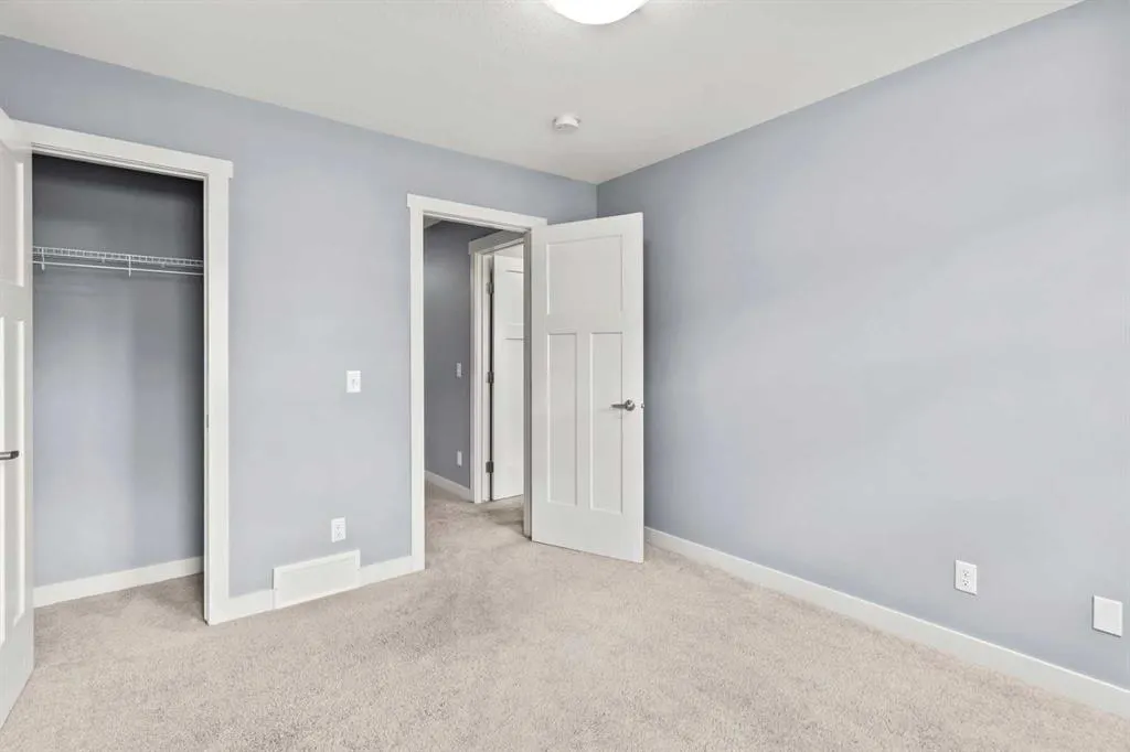 817 Skyview Ranch Grove