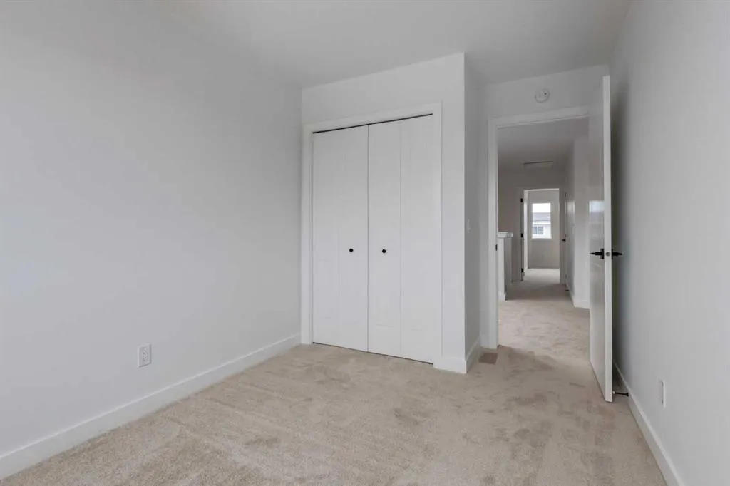 62 Agate Road
