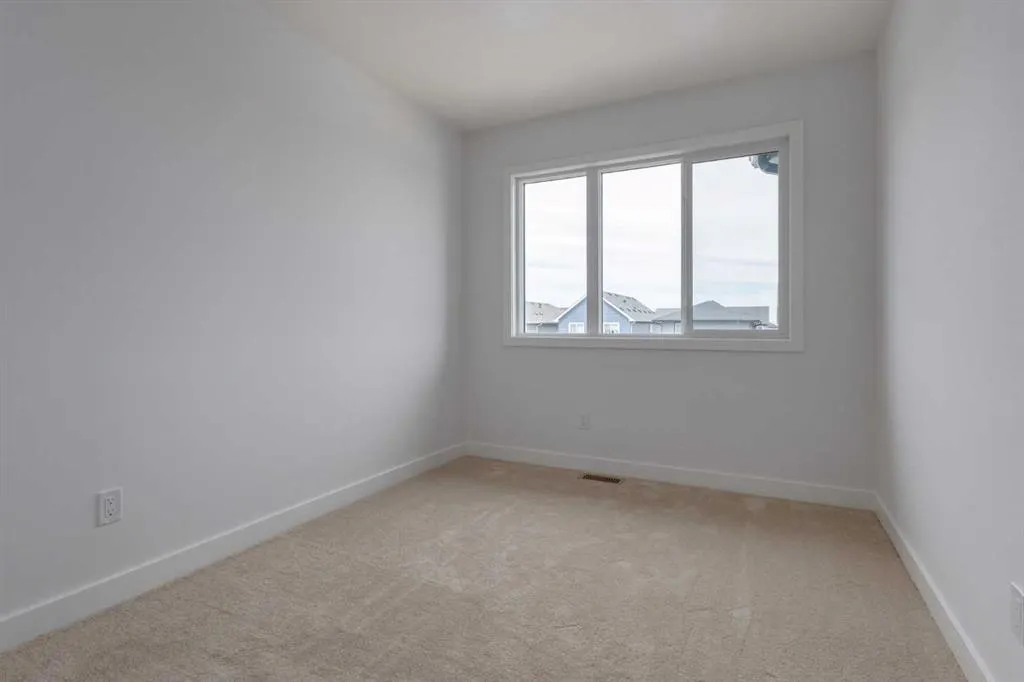 62 Agate Road