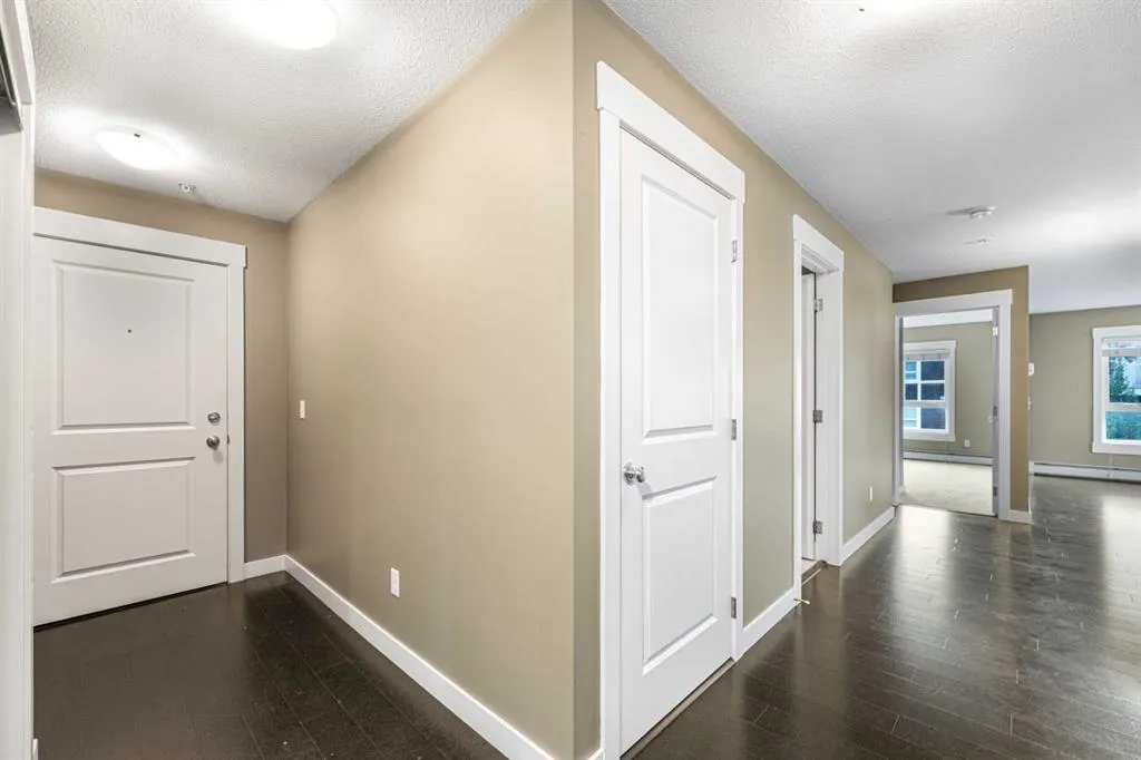 240 Skyview Ranch Road NE, #3315
