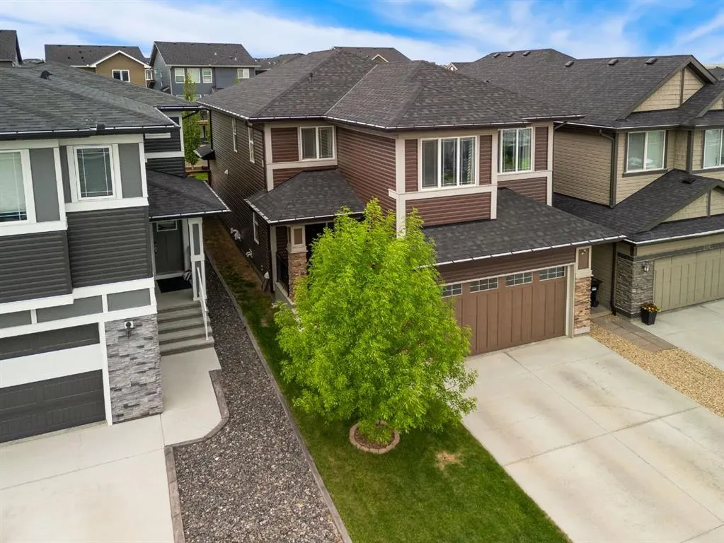250 Evansglen Drive NW