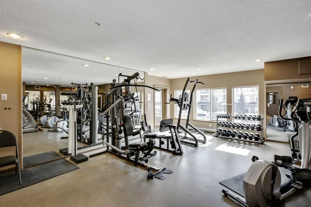 10 Discovery Ridge Close SW, #534
