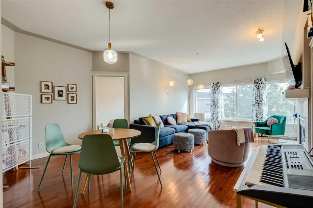 10 Discovery Ridge Close SW, #534
