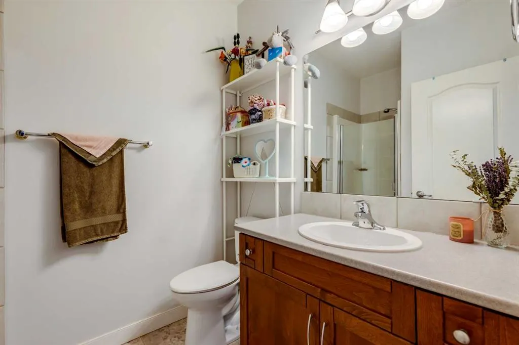 10 Discovery Ridge Close SW, #534