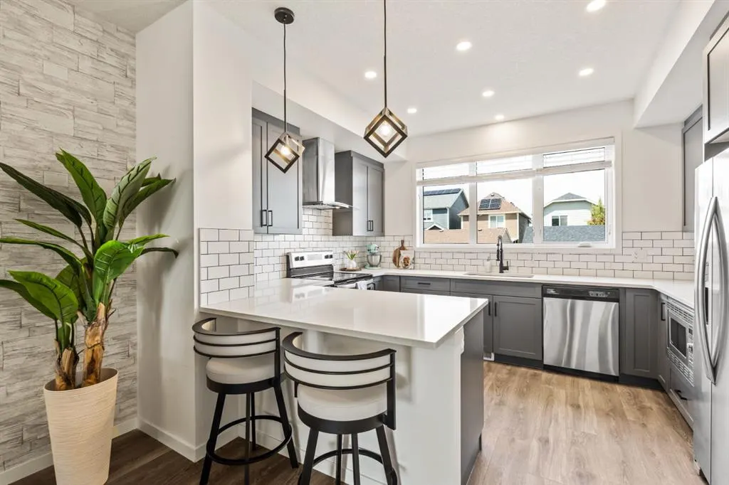 366 Magnolia Square SE