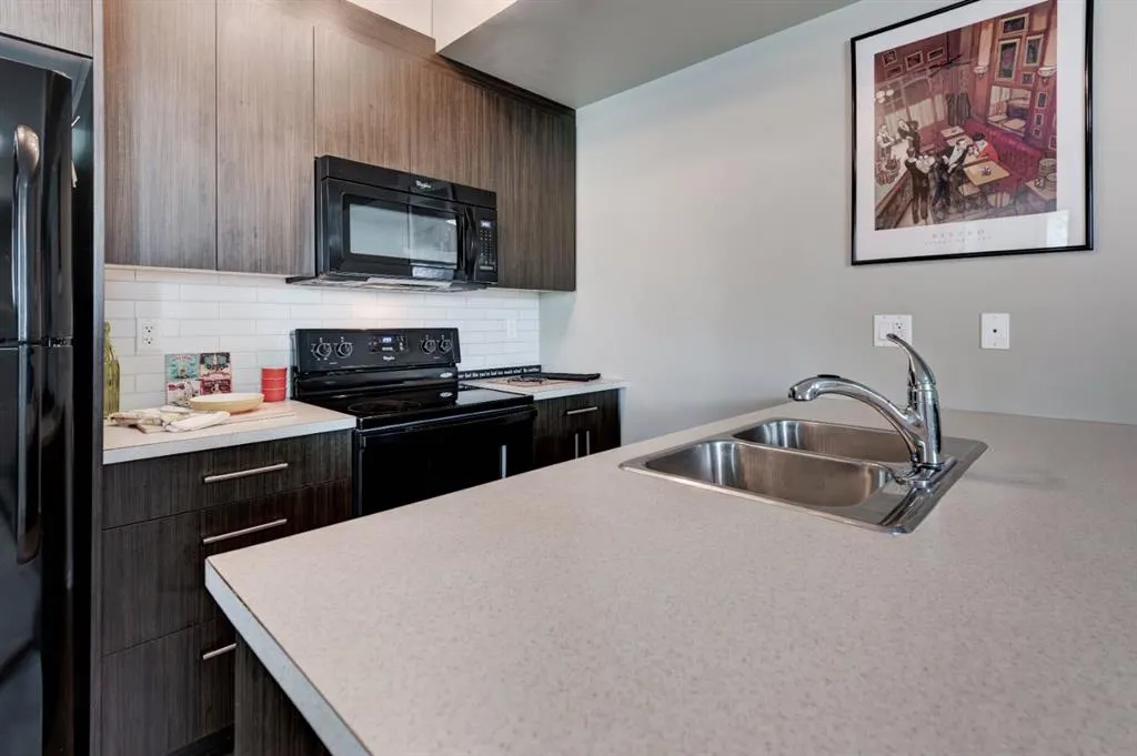 300 Marina Drive, #213