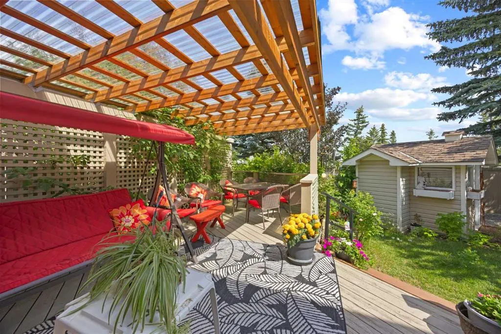 139 Hawkville Close NW