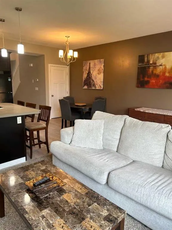 5301 WINDWARD Place, #1