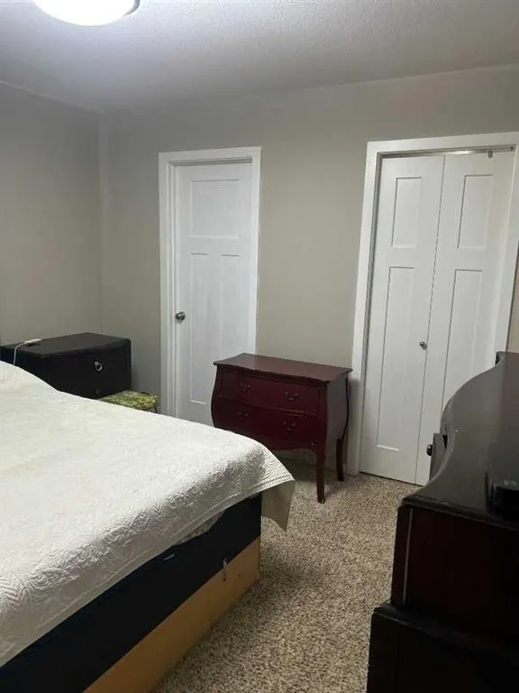 5301 WINDWARD Place, #1