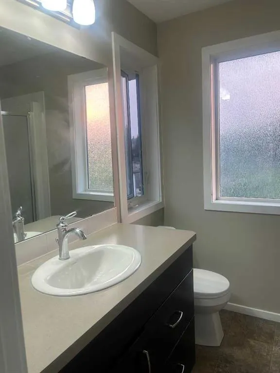 5301 WINDWARD Place, #1