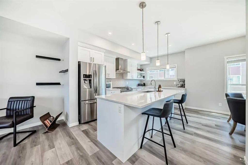 262 Harvest Hills Way NE