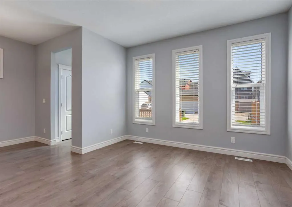68 Seton Terrace SE