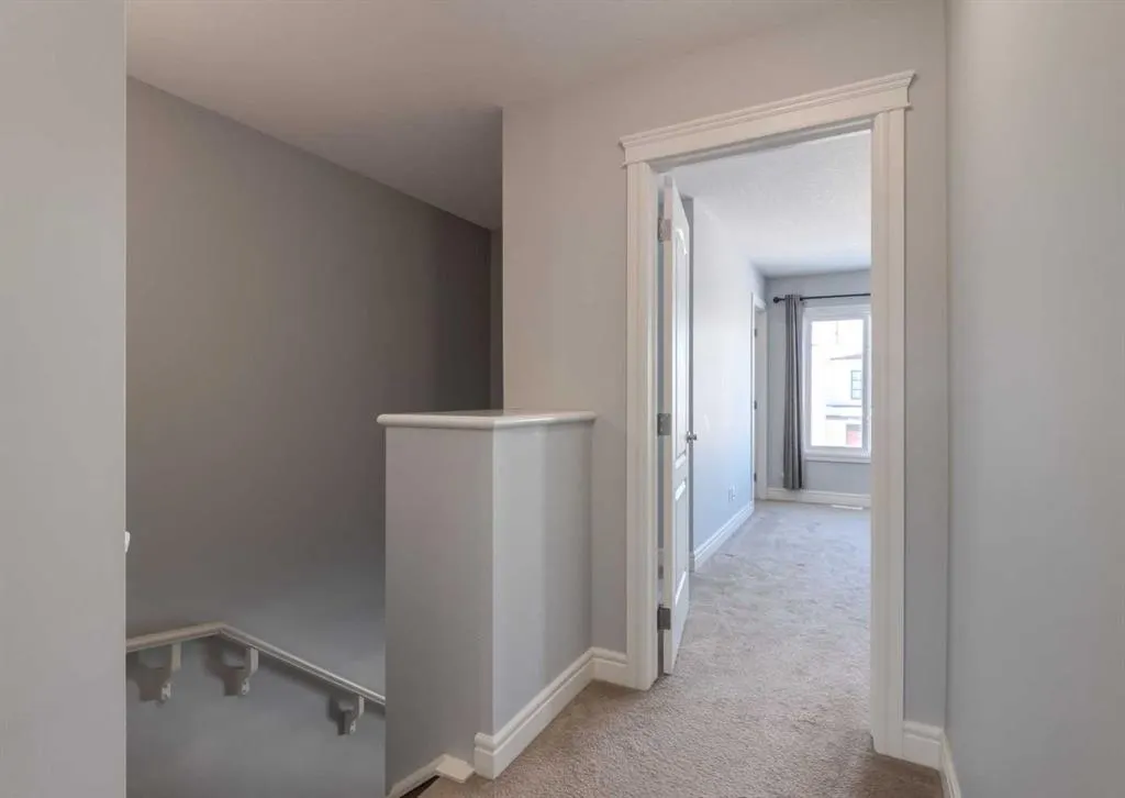 68 Seton Terrace SE
