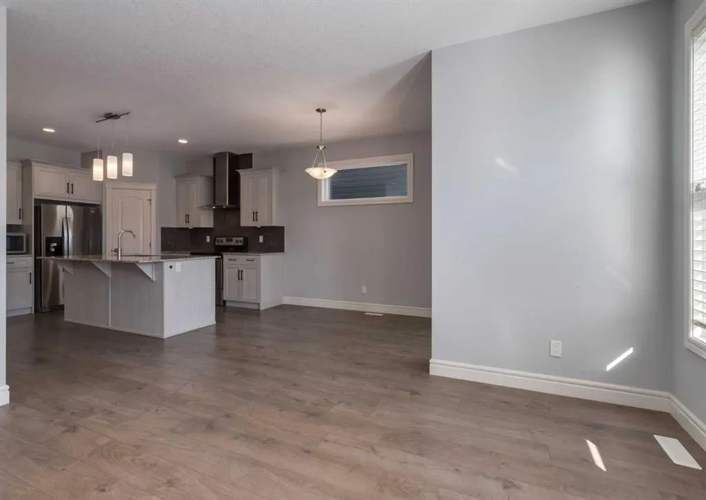 68 Seton Terrace SE