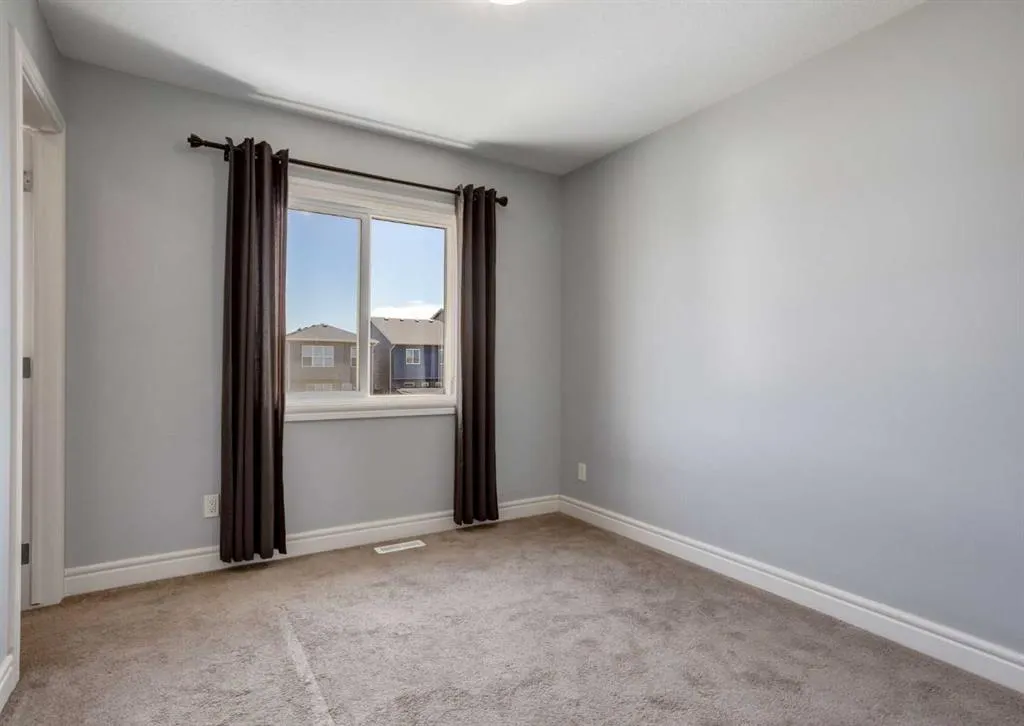 68 Seton Terrace SE