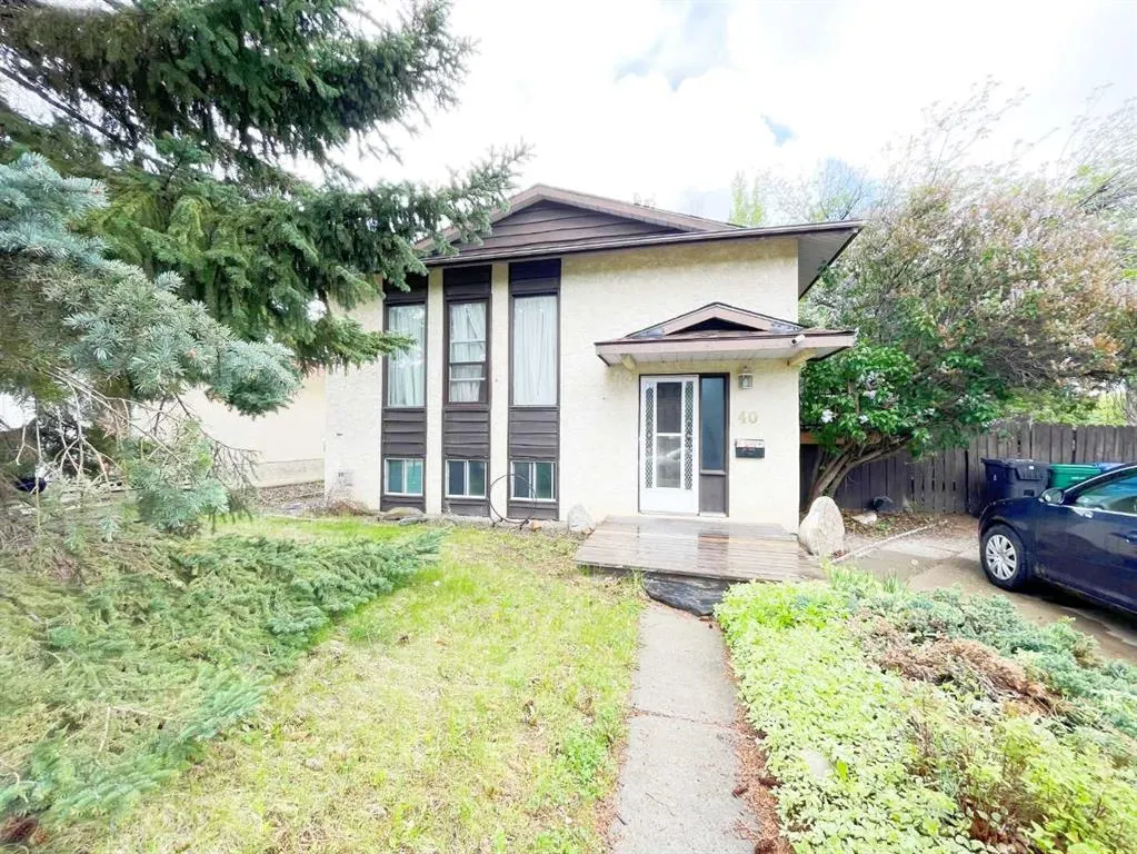 40 Mohawk Road W