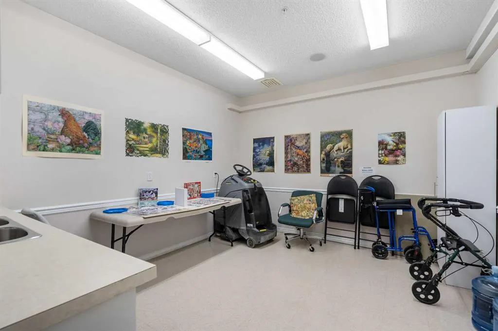 5201 Dalhousie Drive NW, #127