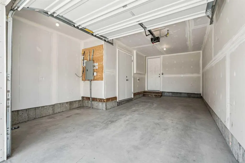 24 Rivercrest Drive, #1504