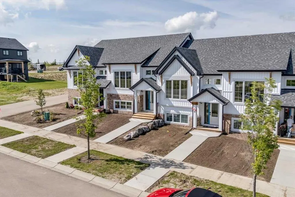 27 Station Drive