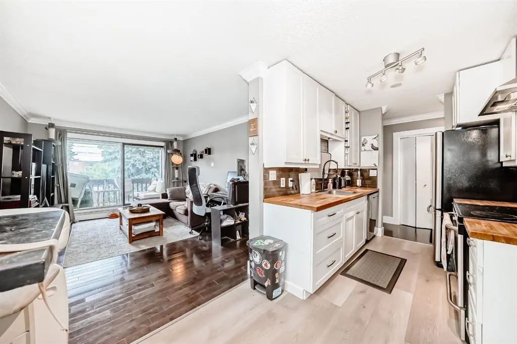 366 94 Avenue SE, #33