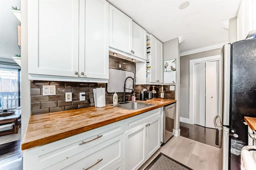 366 94 Avenue SE, #33