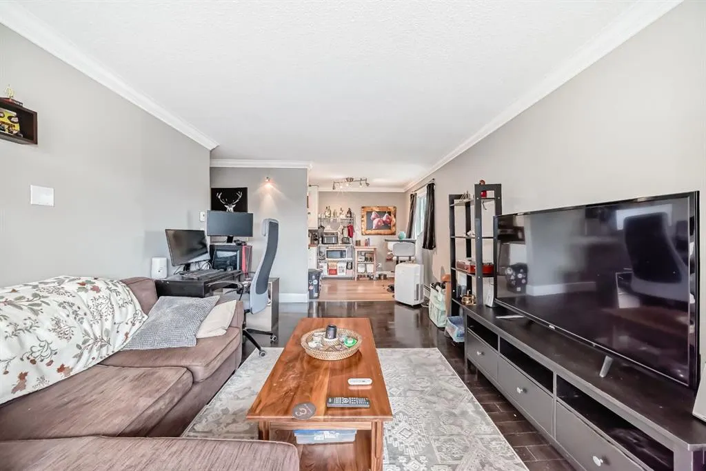366 94 Avenue SE, #33