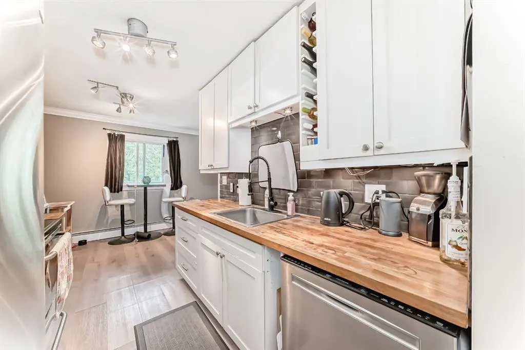 366 94 Avenue SE, #33