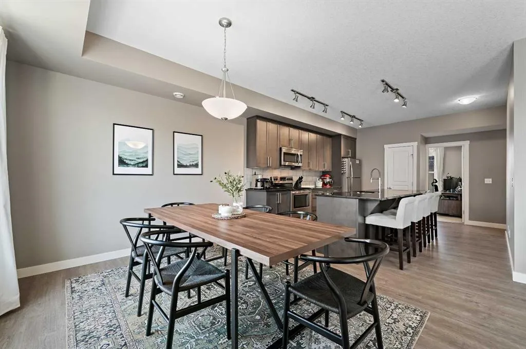 310 Cranford Walk SE