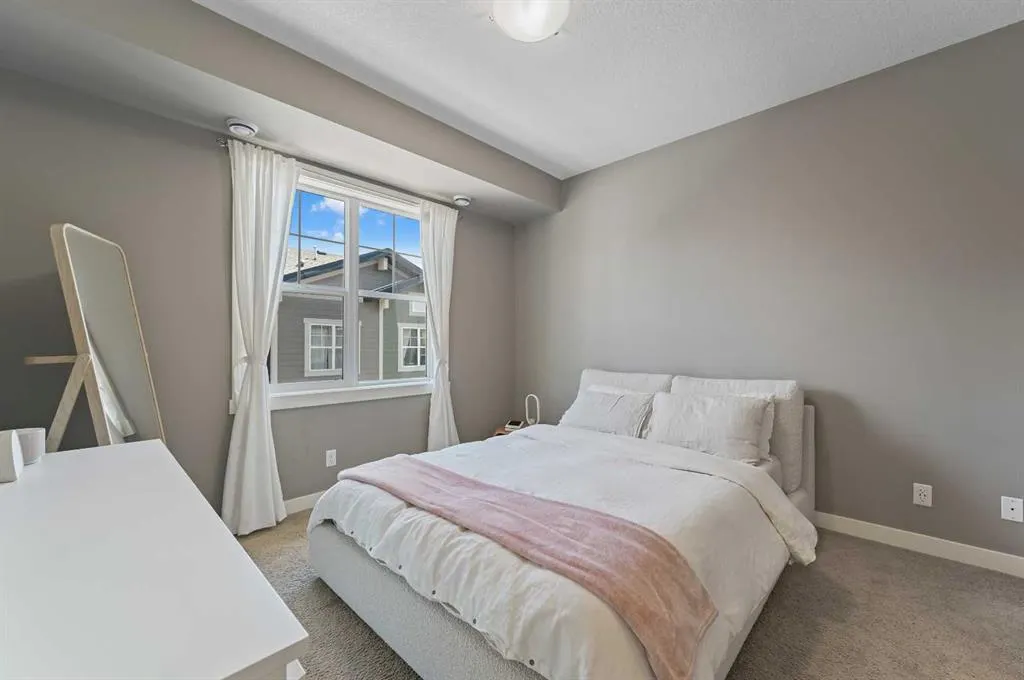 310 Cranford Walk SE