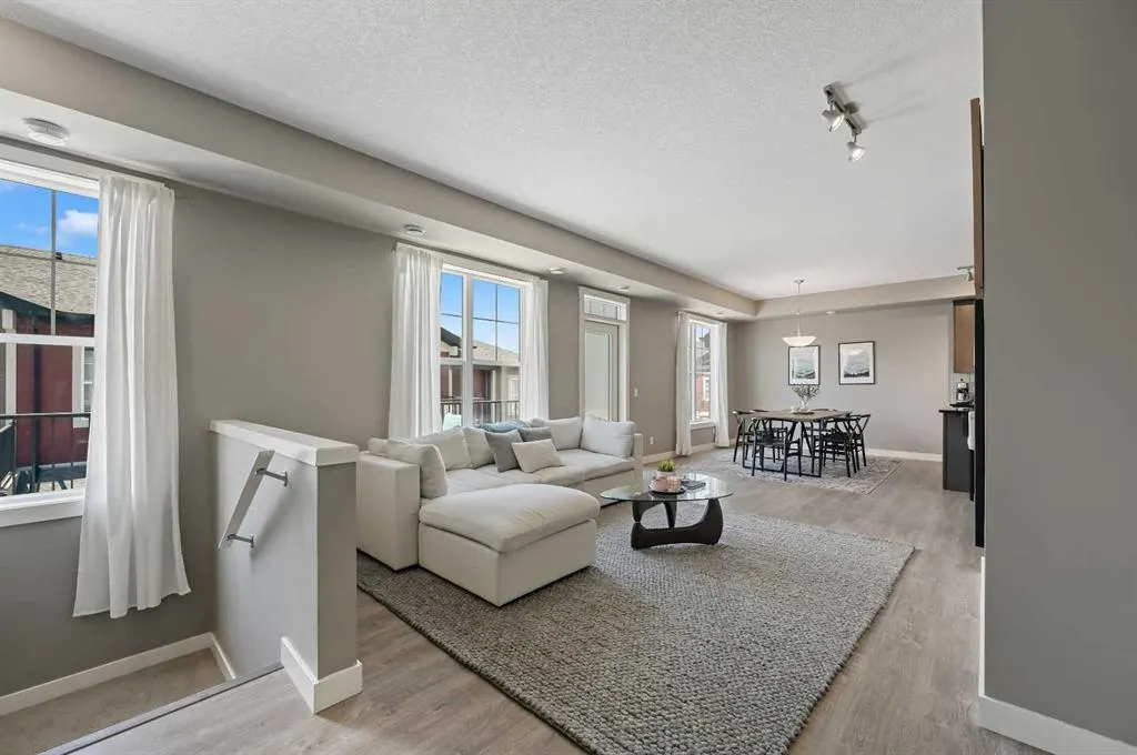 310 Cranford Walk SE