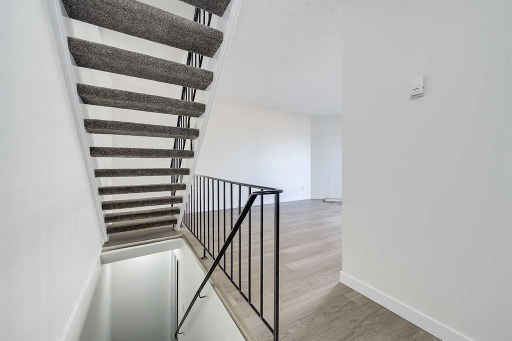 20 Alford Avenue, #35
