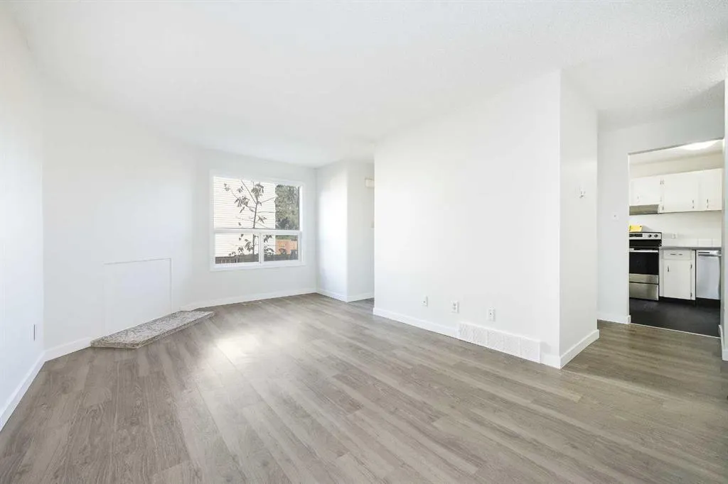 20 Alford Avenue, #35