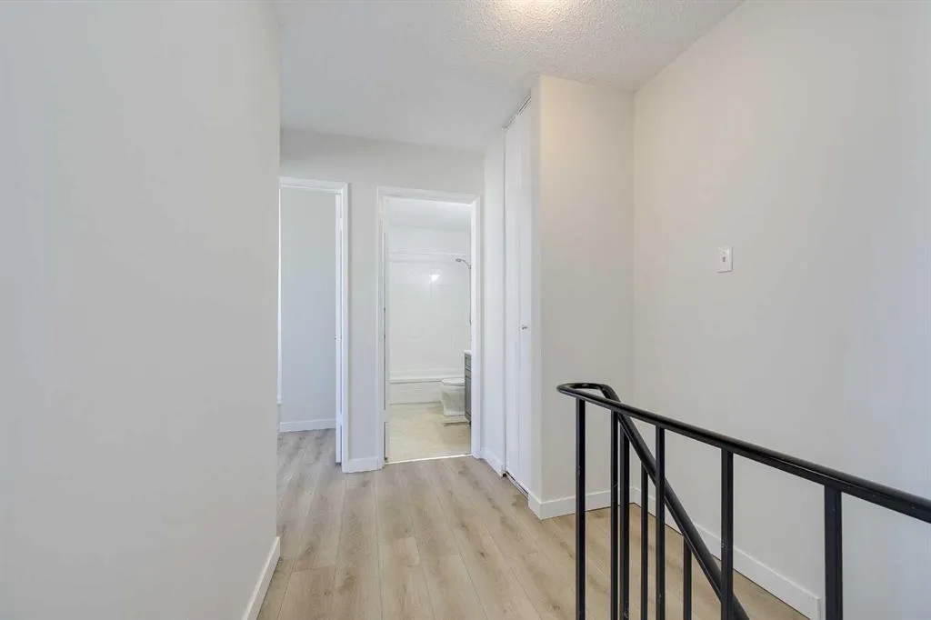 20 Alford Avenue, #35