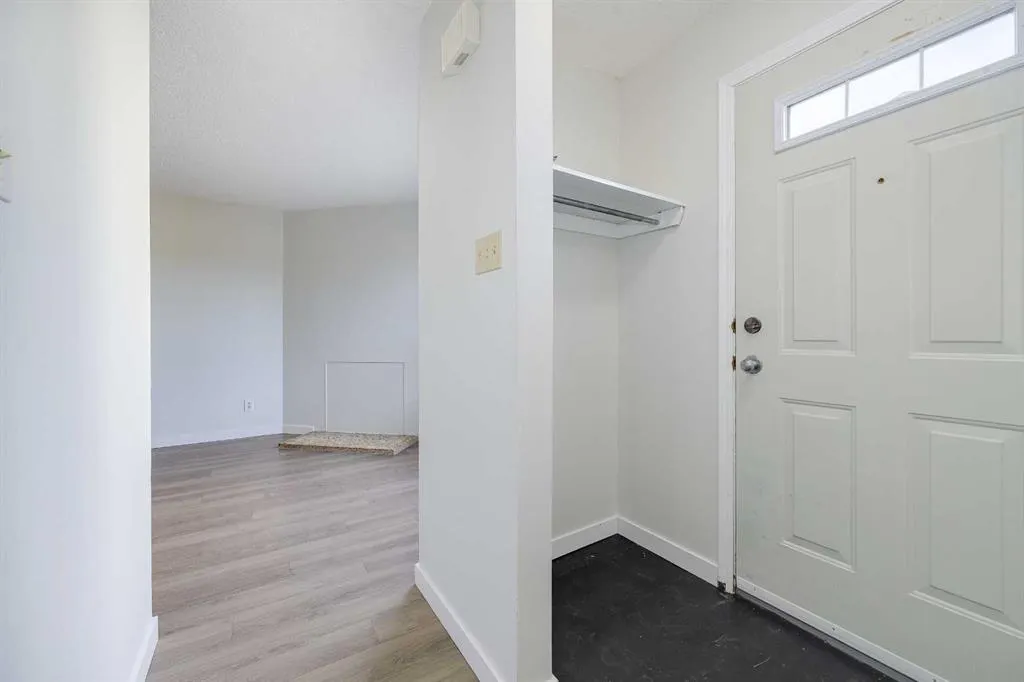 20 Alford Avenue, #35