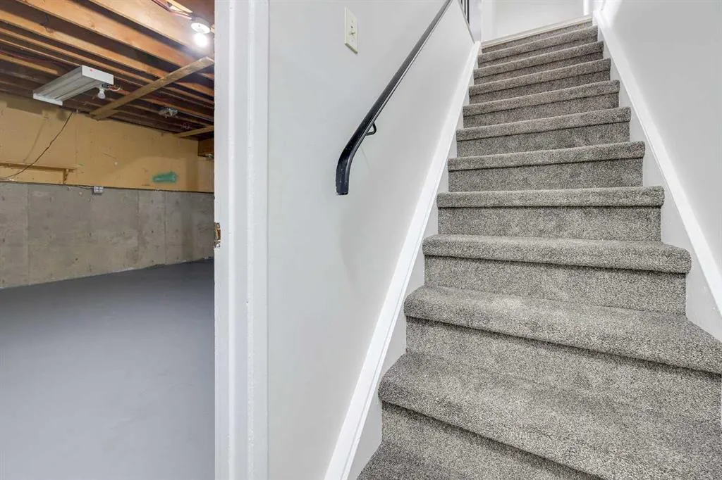 20 Alford Avenue, #35