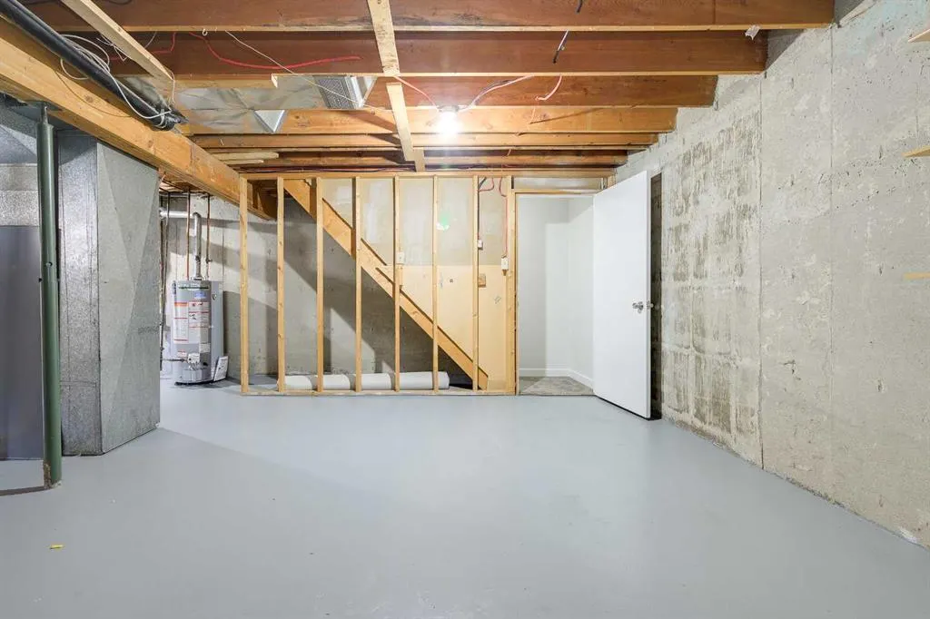 20 Alford Avenue, #35
