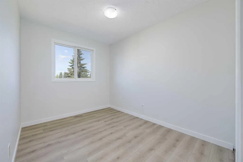 20 Alford Avenue, #35