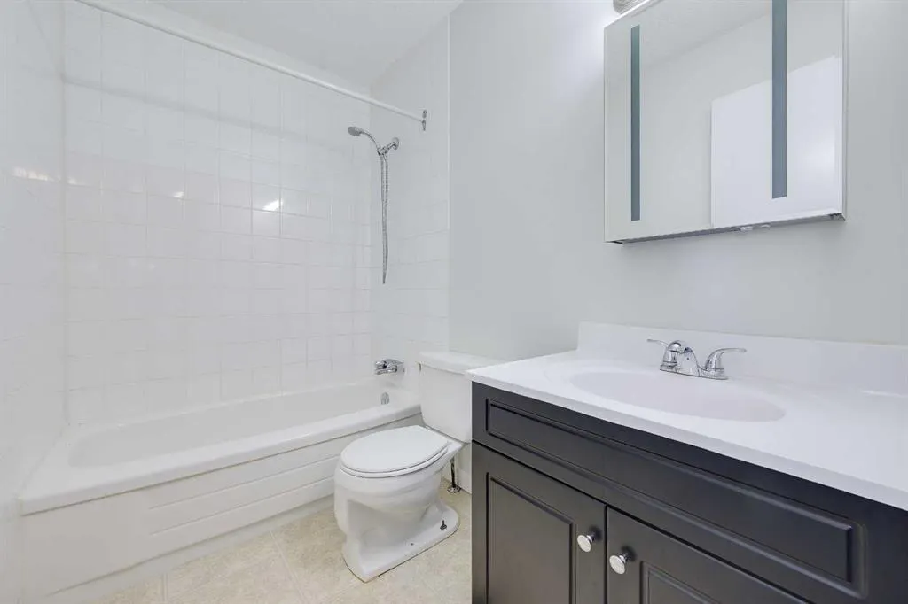20 Alford Avenue, #35