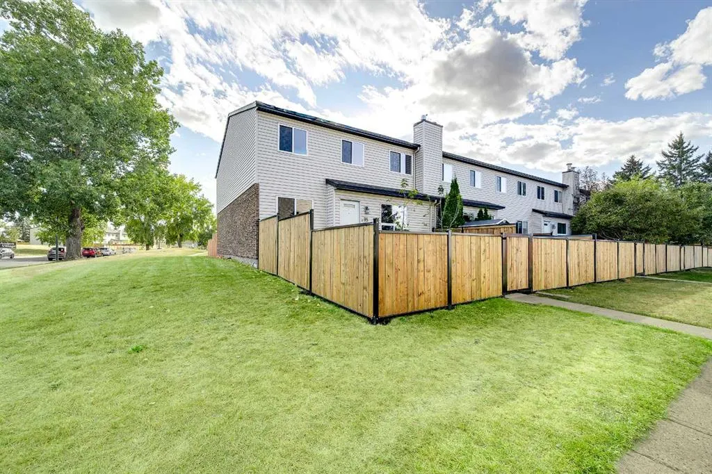 20 Alford Avenue, #35