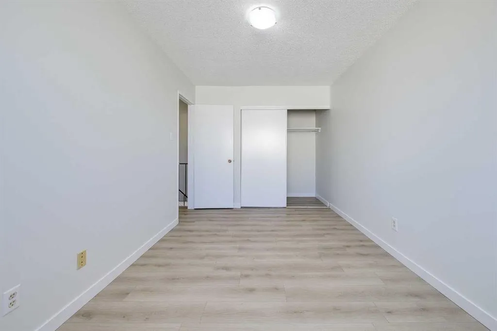 20 Alford Avenue, #35