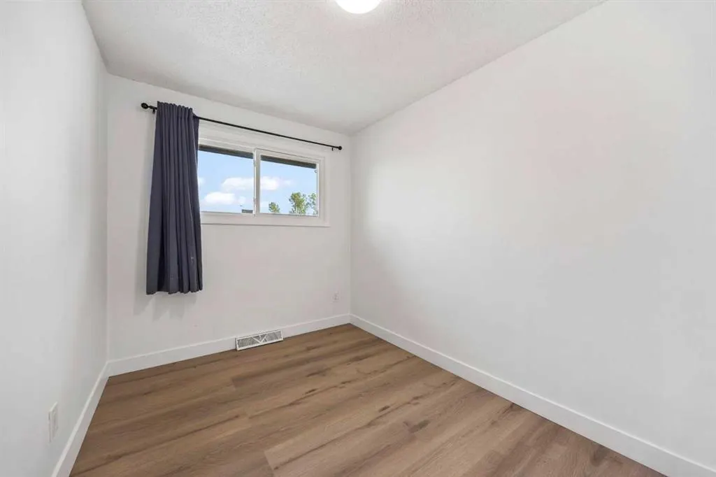 290099 1016 Drive E