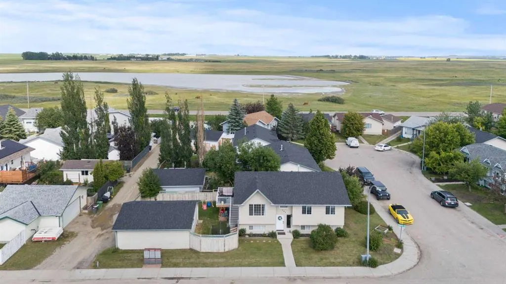163 Strathaven Crescent