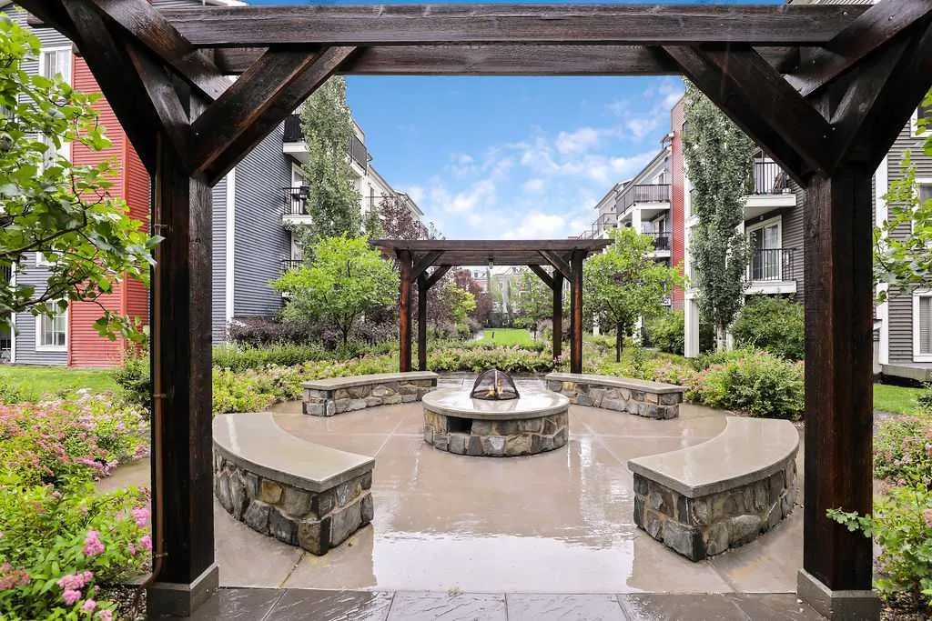 755 Copperpond Boulevard SE, #2306