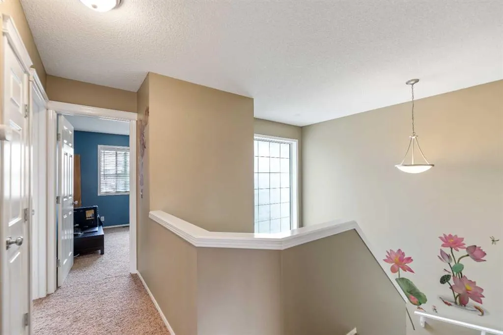 13 Covewood Manor NE
