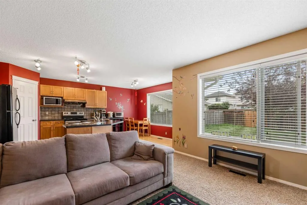 13 Covewood Manor NE